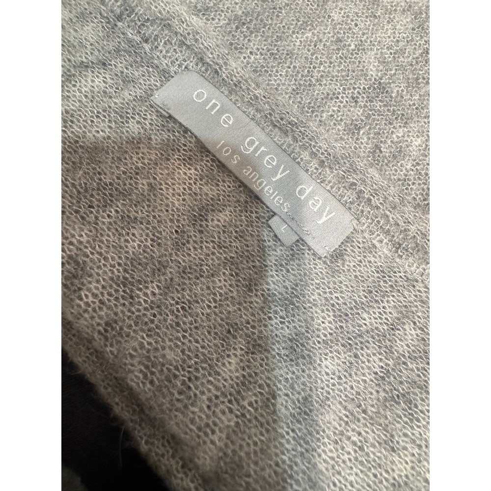 One Grey Day Alpaca Merino Wool Blend Back Cutout Sweater Gray Size L - Picture 10 of 12